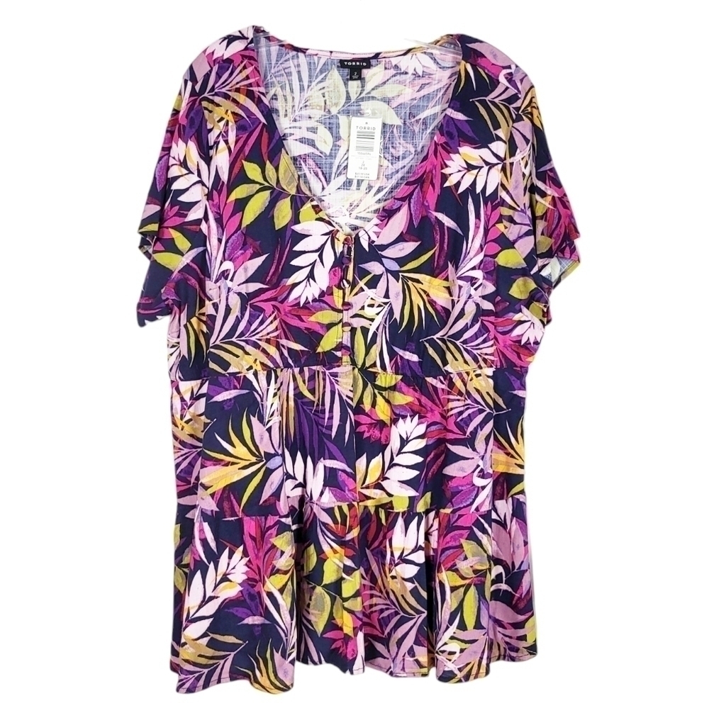TORRID Rayon Slub Tiered Button-Front Top NWT tropical vacation